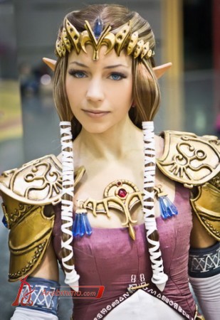 cos لممثلة رئيسية من كرتون Legend of Zelda
