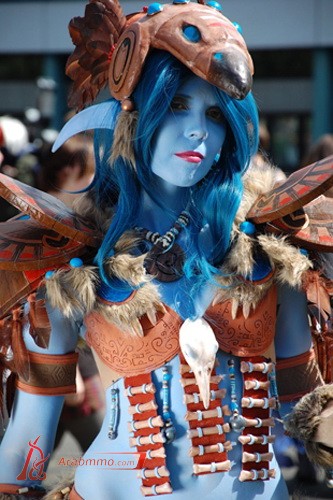 كوسبلاي WOW الجذاب